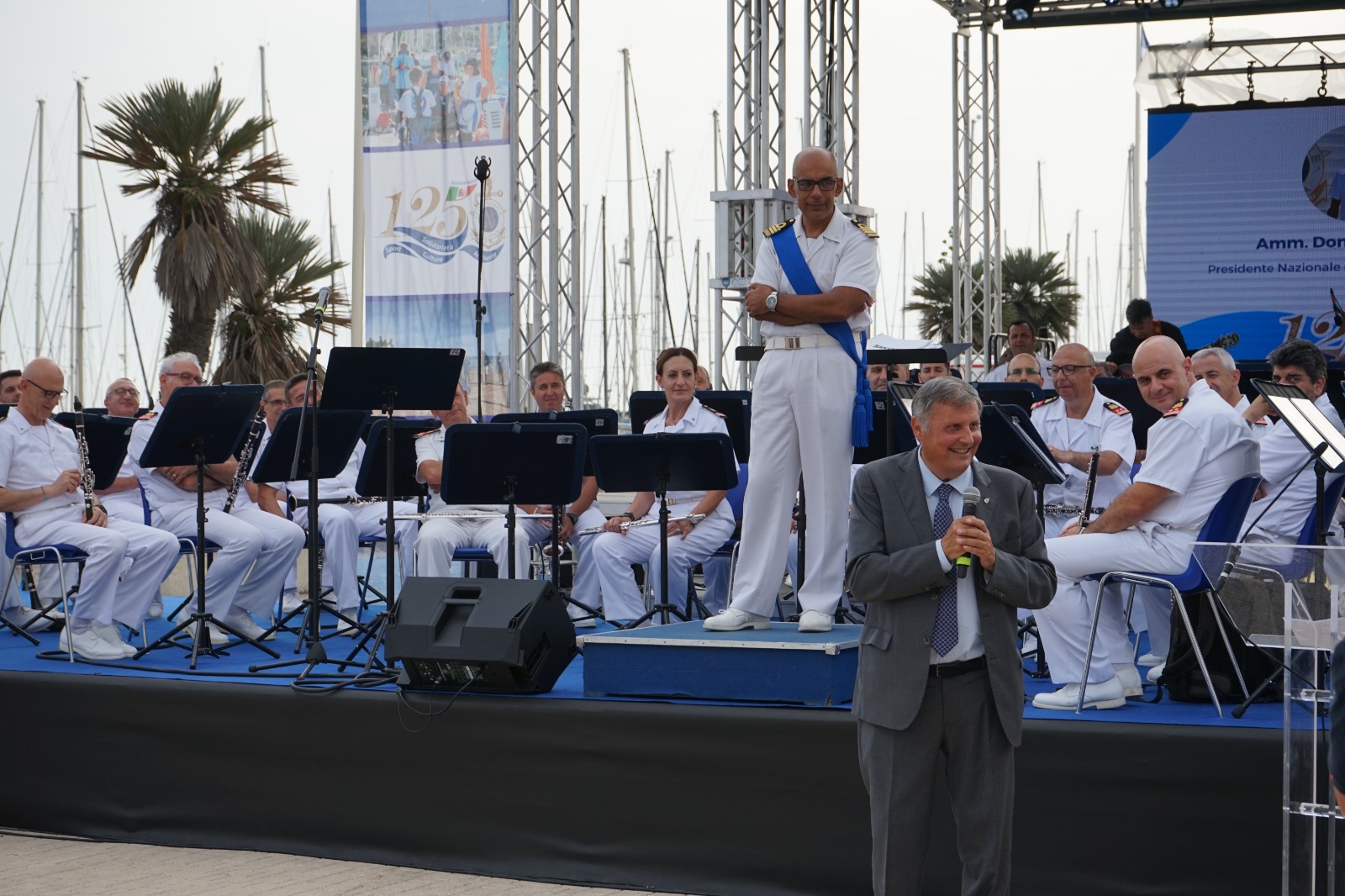 LNI, celebrati i 125 anni con il concerto della Banda Musicale della Marina Militare